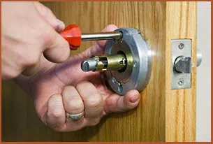 Roslindale Locksmith Store Roslindale, MA 617-449-7502 - 1-replace-locks